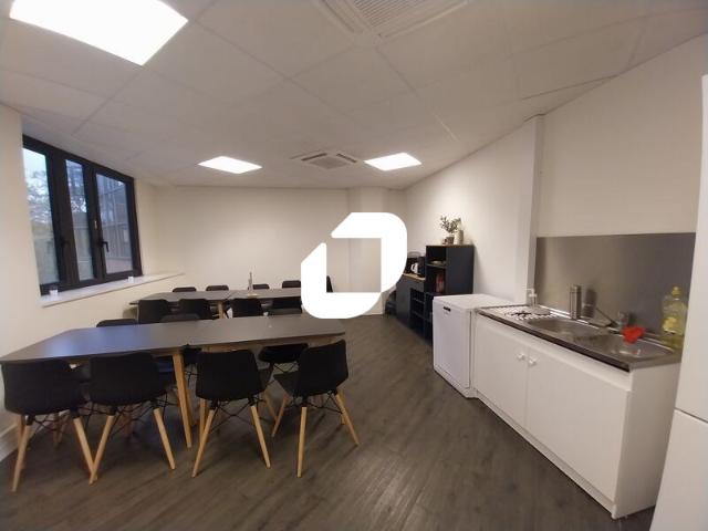Bureau location à Versailles, Montigny-le-bretonneux
