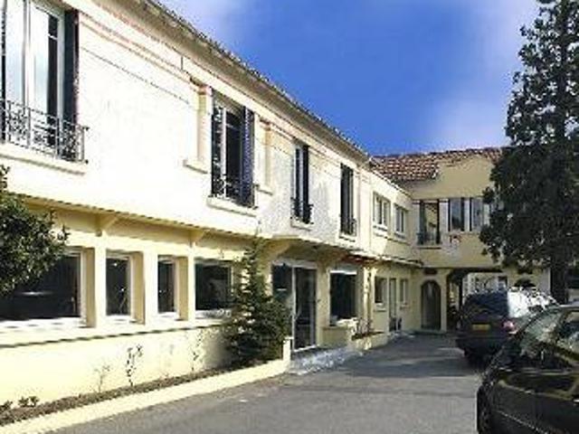 Bureau location à Nanterre