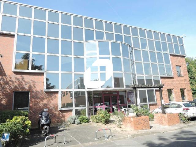 Bureau location à Nanterre, Quartier du Petit Nanterre