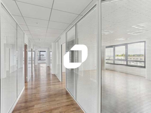 Bureau location à Nanterre