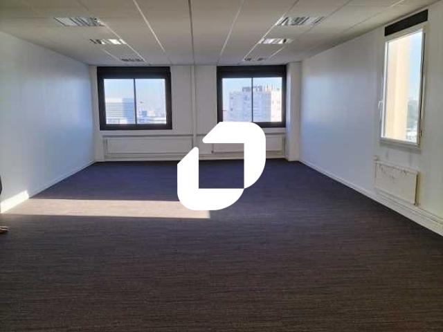 Bureau location à Nanterre