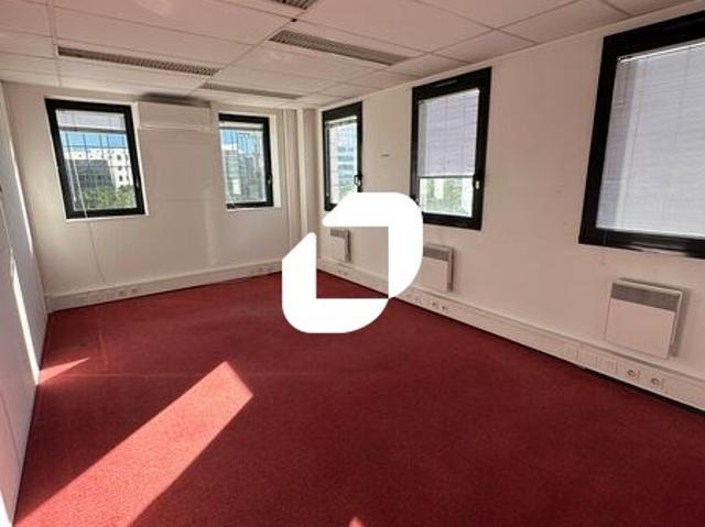 Bureau location à Nanterre