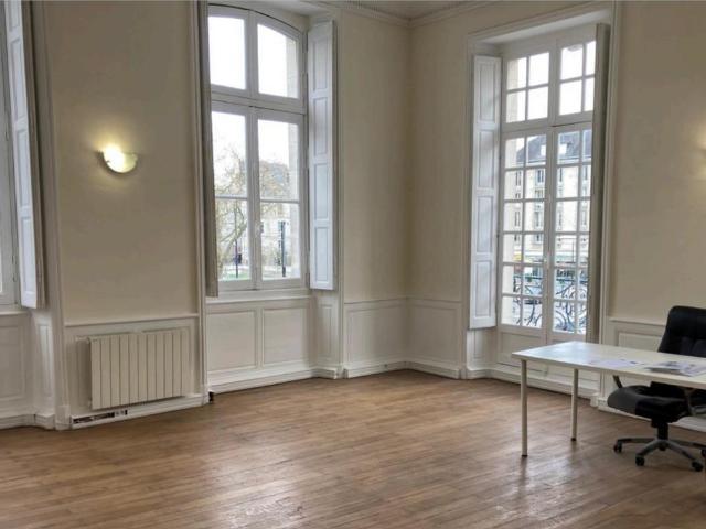 Bureau location à Nantes