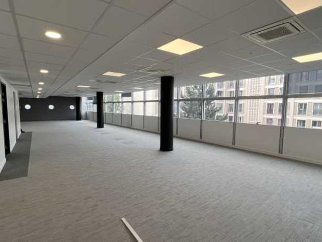 Bureau location à Bobigny, Pantin