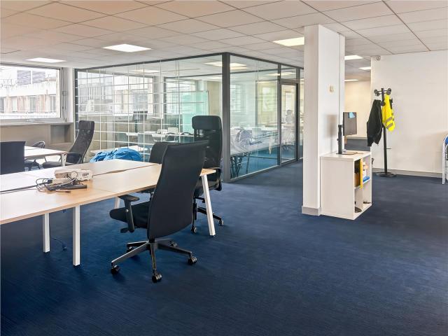 Bureau location à France métropolitaine, Martinique