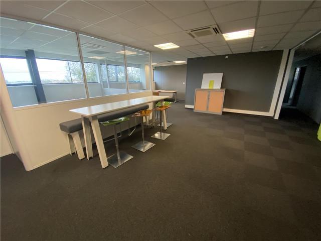 Bureau location à Bordeaux, Pessac