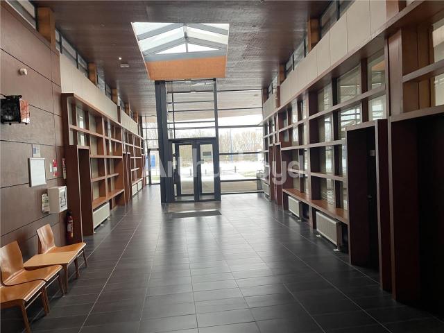 Bureau location à Douai, Roost-warendin