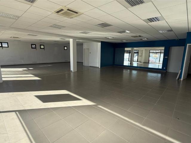 Bureau location à Bourg-en-Bresse, Saint-denis-lès-bourg