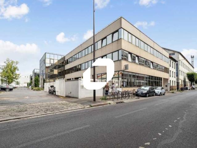 Local Commercial location à L'Haÿ-les-Roses, Ivry-sur-seine