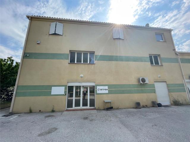 Bureau location à Arrondissement de Toulon, Six-fours-les-plages