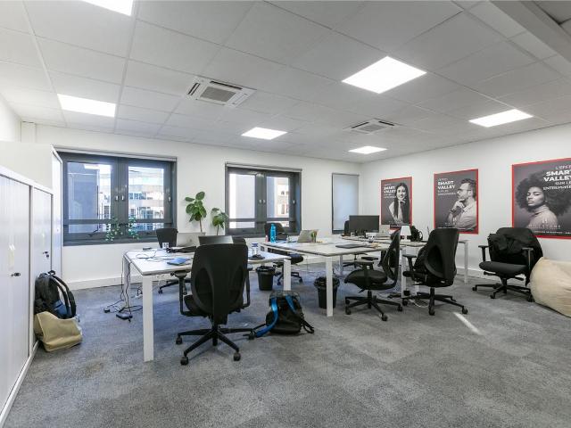 Bureau location à Nanterre, Suresnes