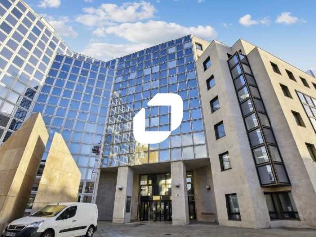 Bureau location à Nanterre, Suresnes