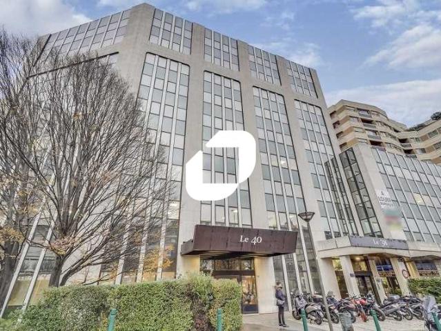 Bureau location à Nanterre, Suresnes