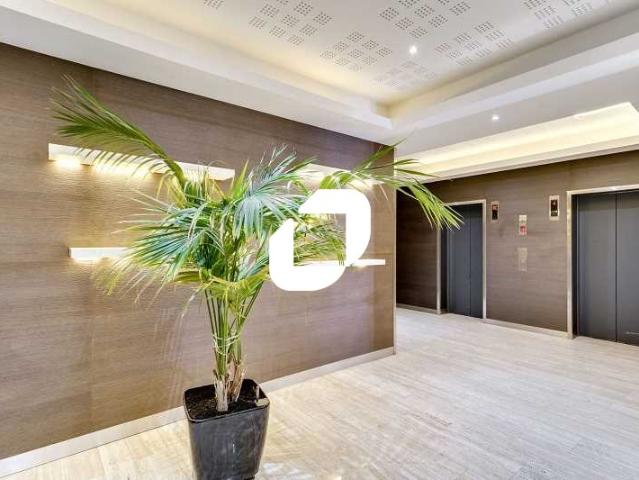 Bureau location à Nanterre, Suresnes