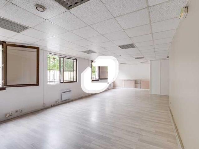 Bureau location à Torcy