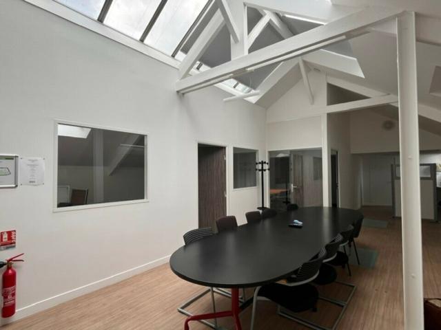 Bureau location à Vannes, Bretagne