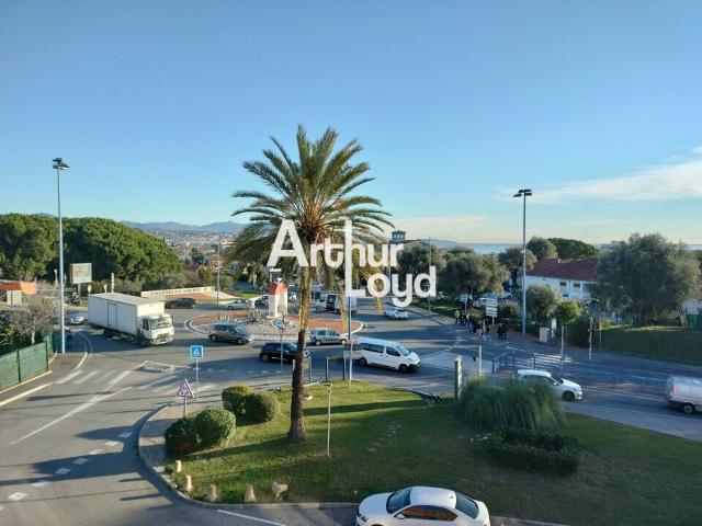 Bureau location à Grasse, Villeneuve-loubet
