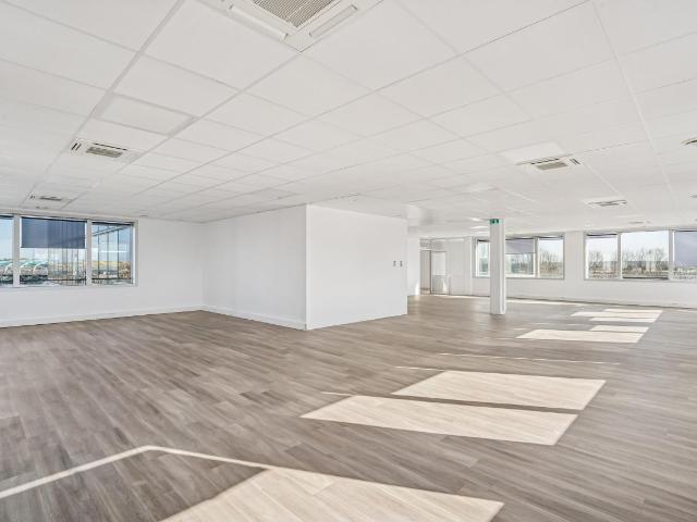 Bureau location à Le Raincy, Villepinte