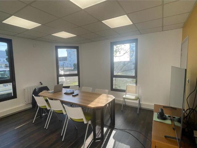 Bureau location à Bourg-en-Bresse, Viriat