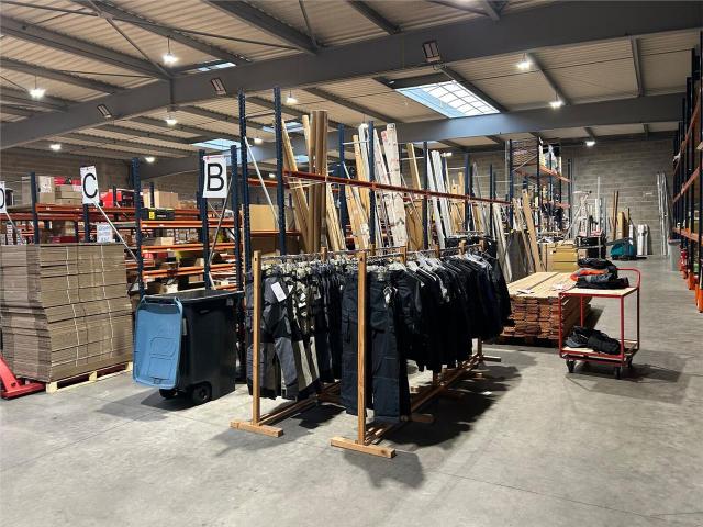 Local Commercial location à Nantes, Les Sorinières