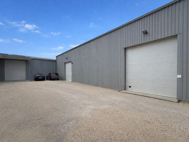Local Commercial location à Orléans, Saint-jean-de-braye