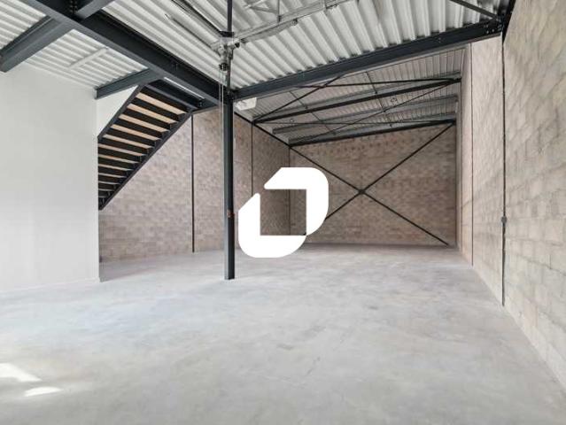 Local Commercial location à Palaiseau, Villemoisson-sur-orge