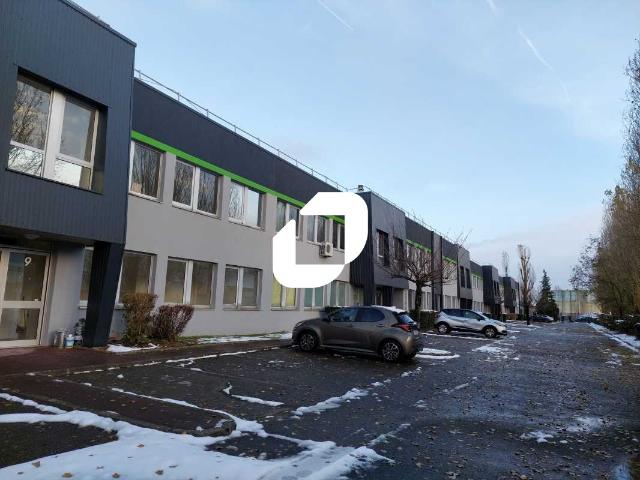 Local Commercial location à Rambouillet, Coignières