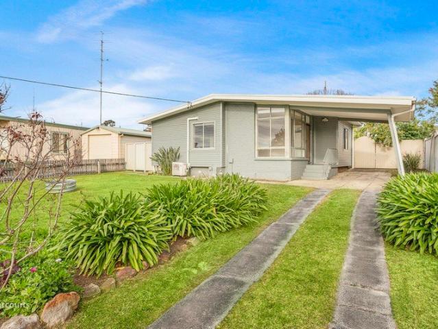 House for sale in Wollongong West, New South Wales