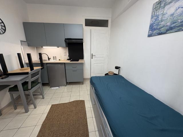 Studio location à Avignon