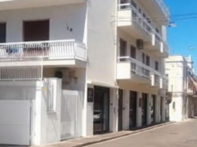 Locale Commerciale in vendita a Noicattaro, Bari