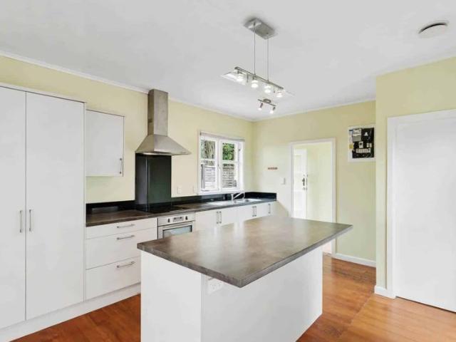 House for rent in Kelston, Whau
