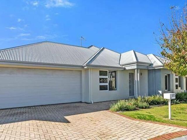 House for rent in Cockburn, Western Australia