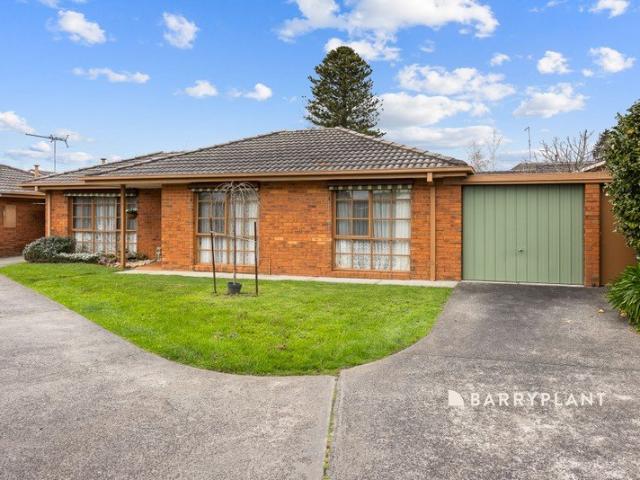 Apartment for sale in Drouin, Victoria