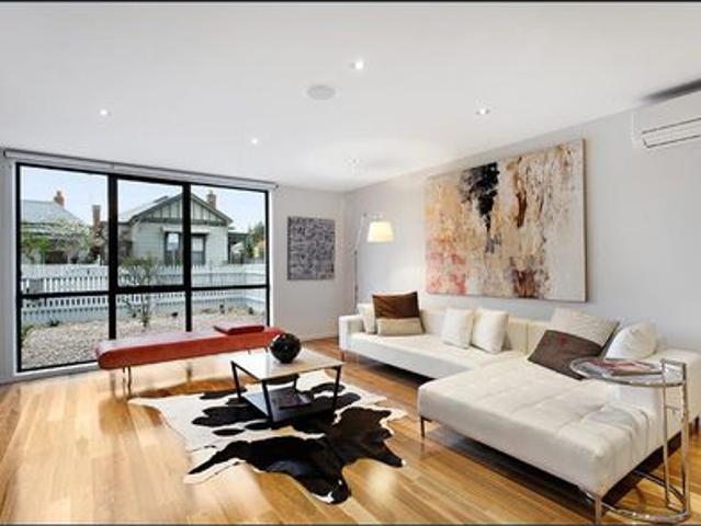 Townhouse for rent in Camerons Creek, Victoria