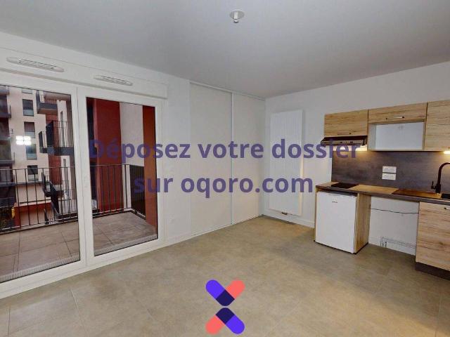 Studio location à Les Bughes, Clermont-Ferrand