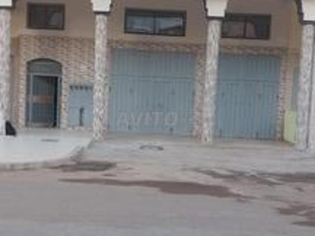 Local commercial location à Settat, Gharb-Chrarda-Beni Hssen