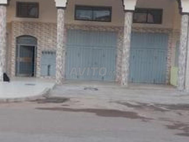 Local commercial location à Settat, Gharb-Chrarda-Beni Hssen