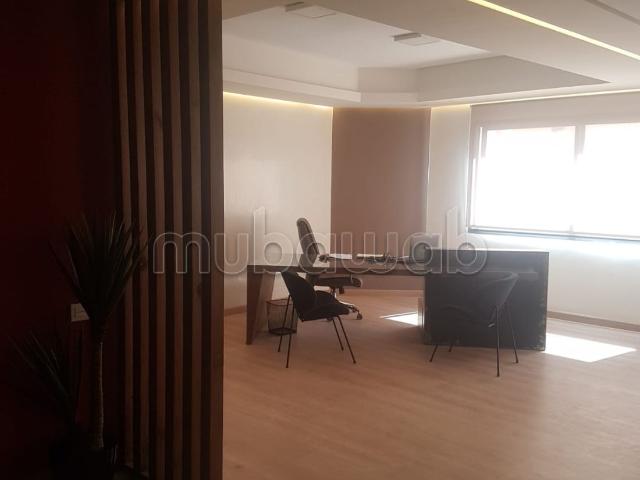 Bureau location à Anfa, Gharb-Chrarda-Beni Hssen