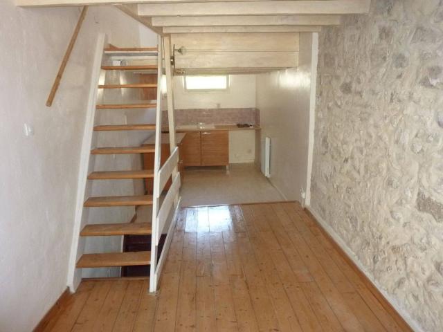 Studio location à Caumont-sur-Durance, Vaucluse