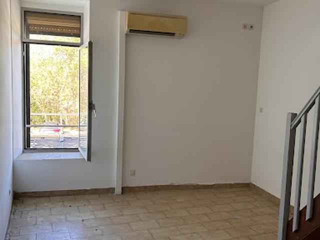 Duplex location à Le Village, Saint-Hilaire-de-Brethmas