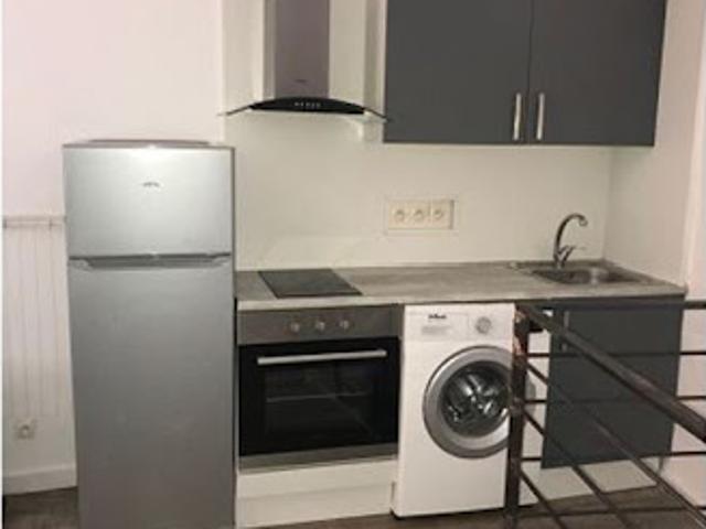 Duplex location à Arrondissement de Toulon, Le Beausset