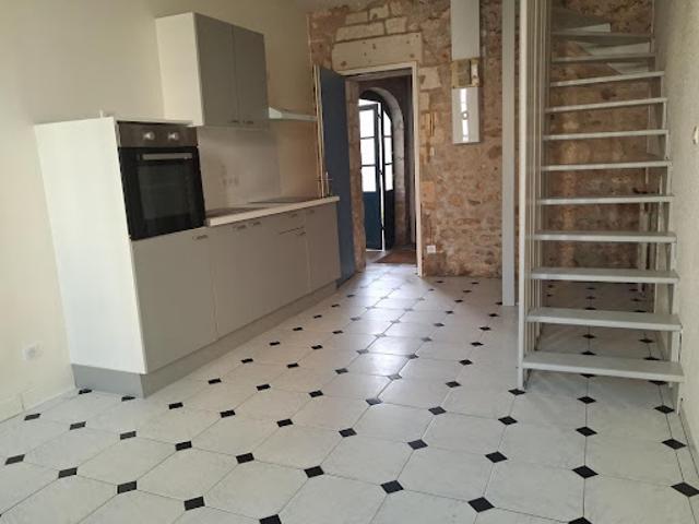 Duplex location à Rochefort