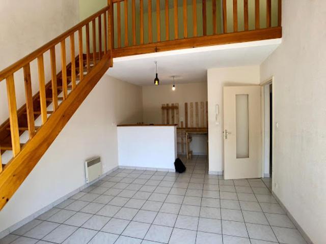 Duplex location à Florac