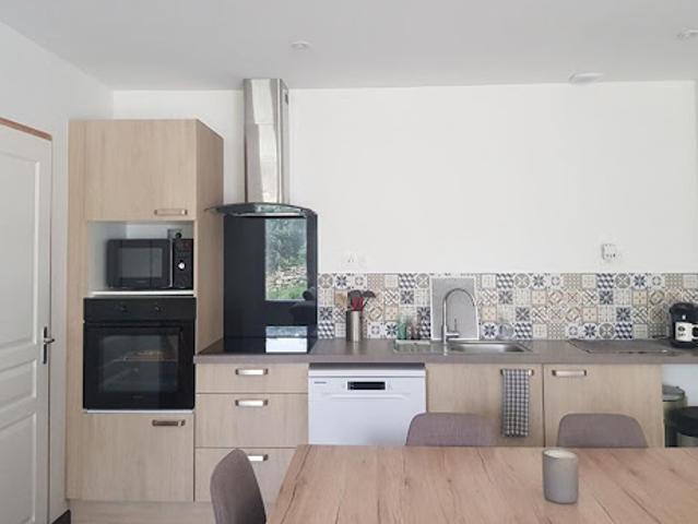 Duplex location à Saintes, Pont-l'abbé-d'arnoult