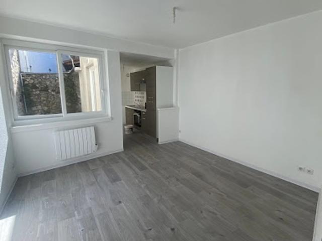 Duplex location à Tournon-sur-Rhône, Lamastre
