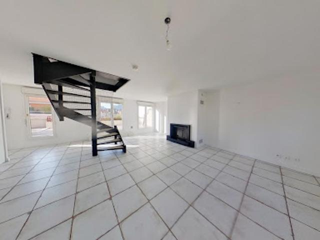 Duplex location à Lyon, Métropole de Lyon