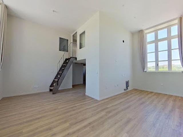 Duplex location à Villefranche-sur-Saône, Rhône