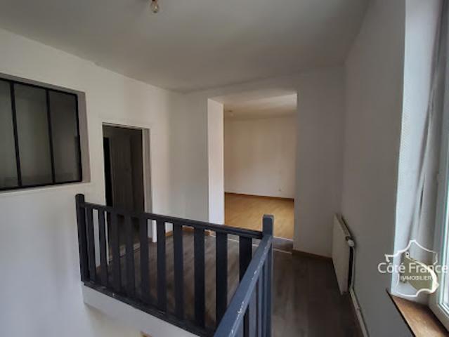 Duplex location à Charleville-Mézières, Fumay