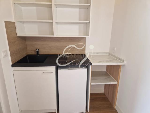 Studio location à Écully, Rhône