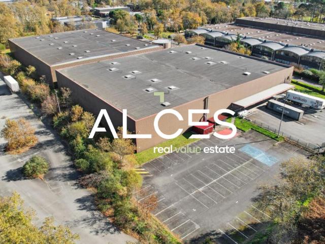 Local Commercial location à Bordeaux, Canéjan